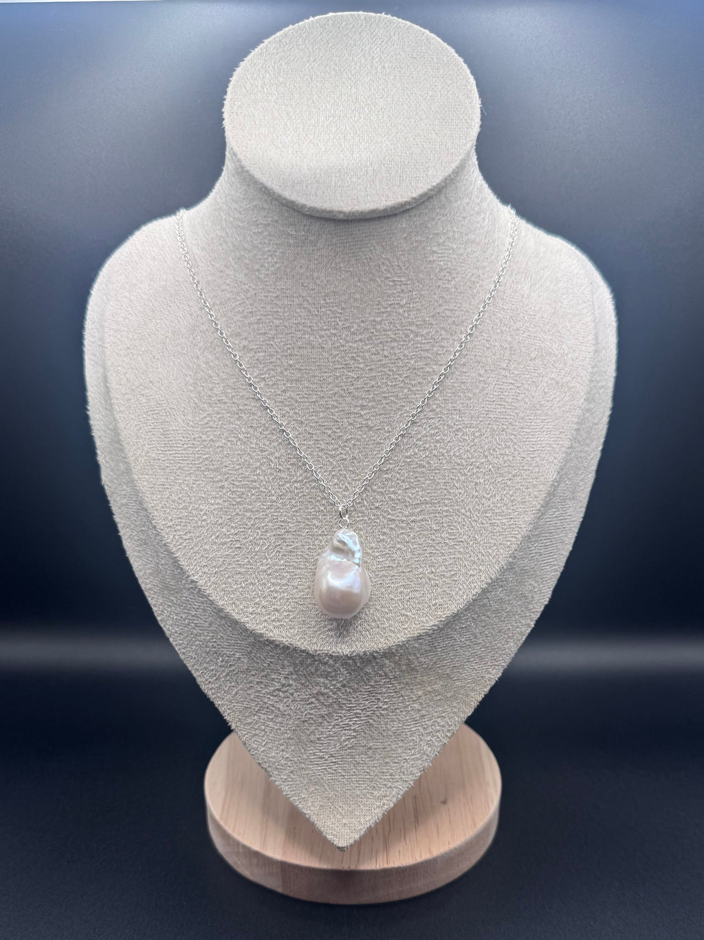 Large White Baroque Pearl Necklace